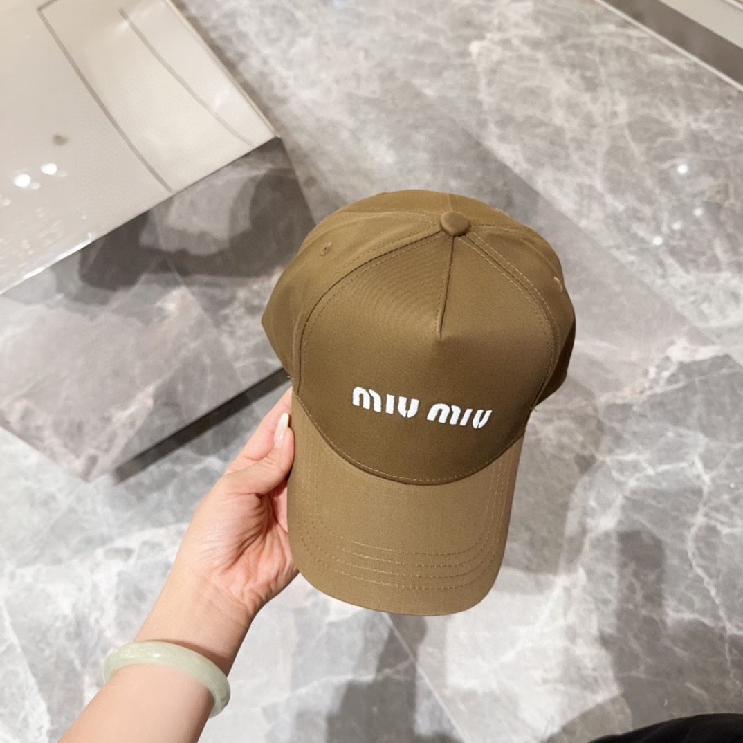 Miu Miu Caps